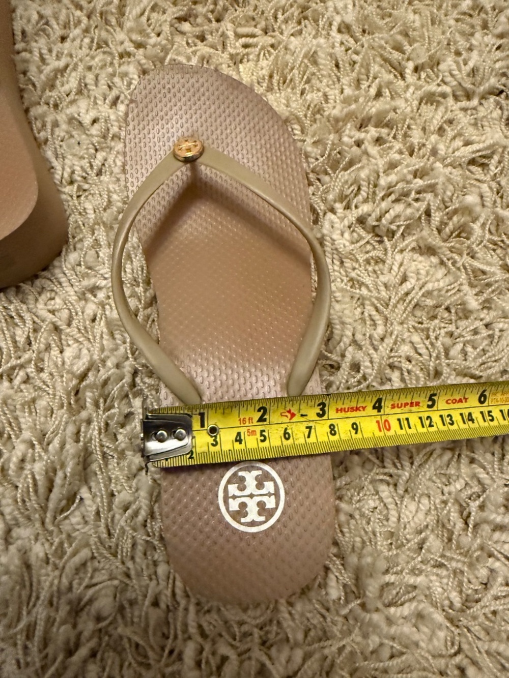Tory Burch Wedge Flip Flops Tan Beige Gold Logo Platform Sandals Womens 7 - 7.5 - Picture 7 of 8